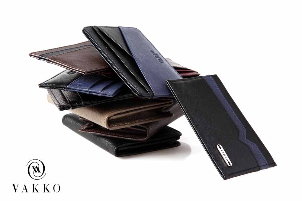 Vakko Monogram Social