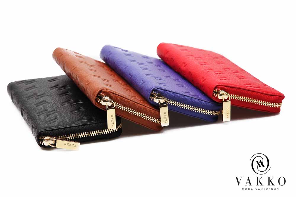 Vakko Monogram Social